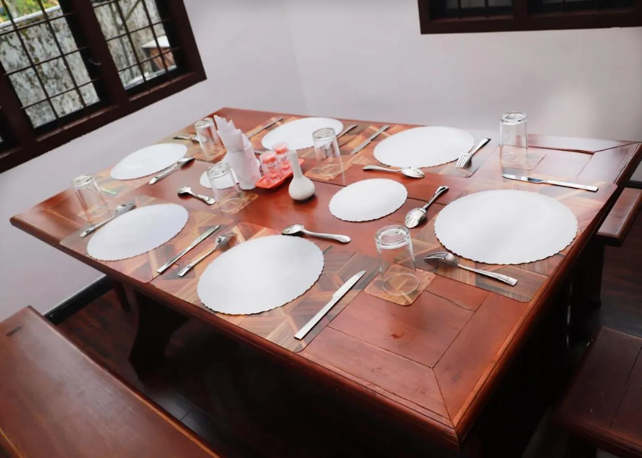 Plappalliyil Cottage Munnar Resort