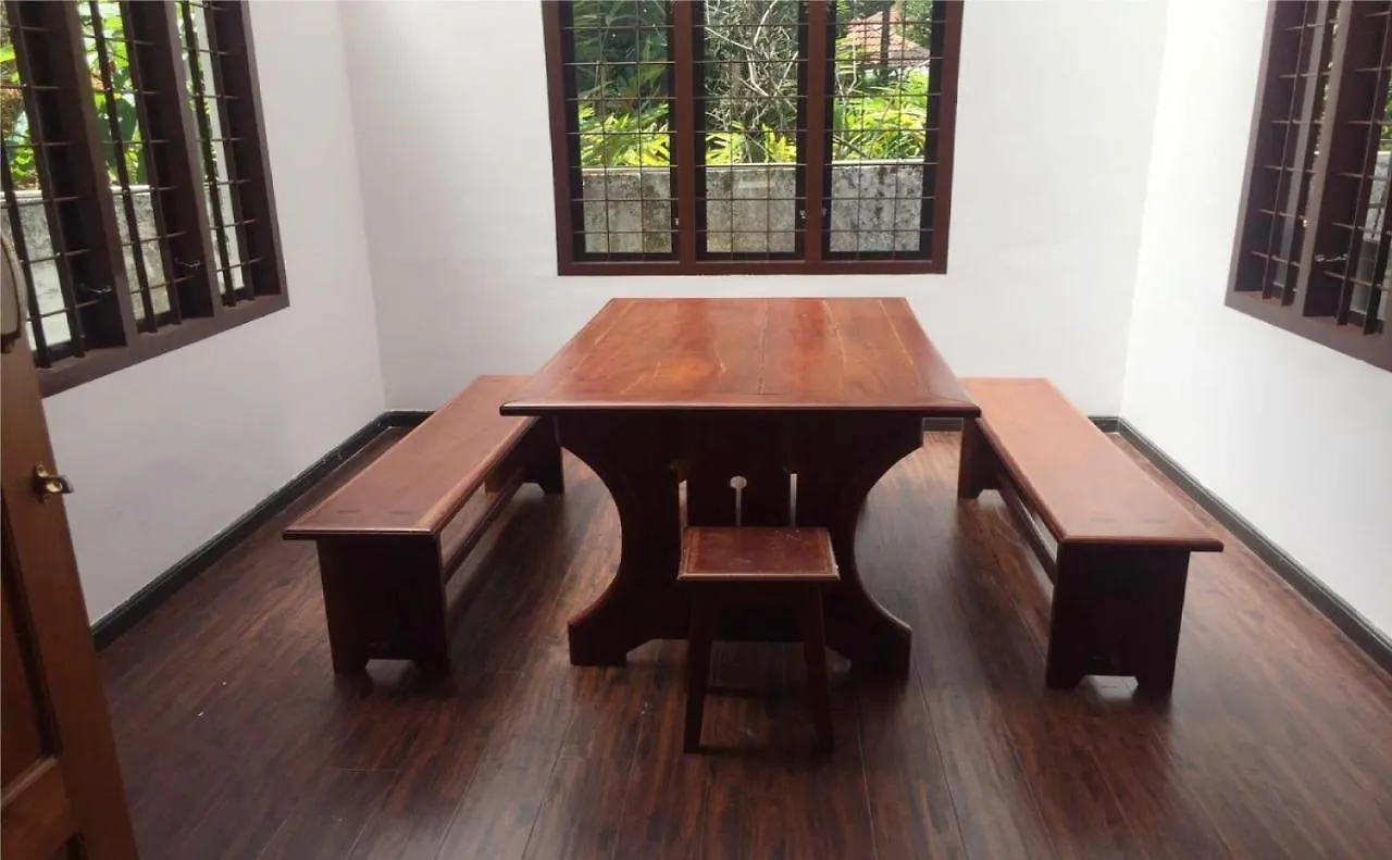 Plappalliyil Cottage Munnar Resort