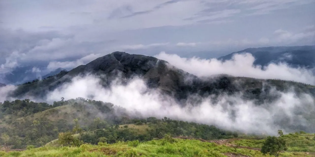 Plappalliyil Cottage Munnar 0*,