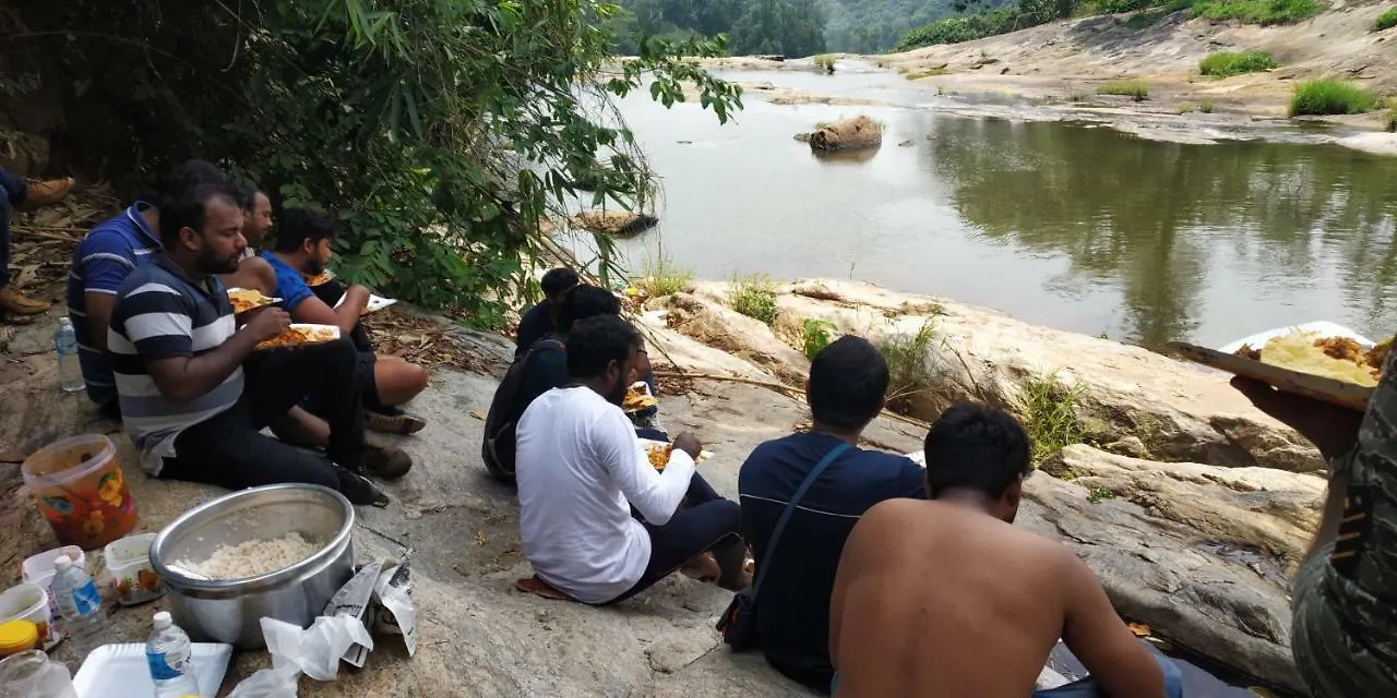 Resort Plappalliyil Cottage Munnar