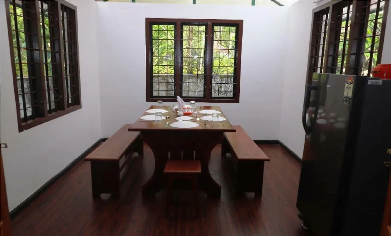 Resort Plappalliyil Cottage Munnar